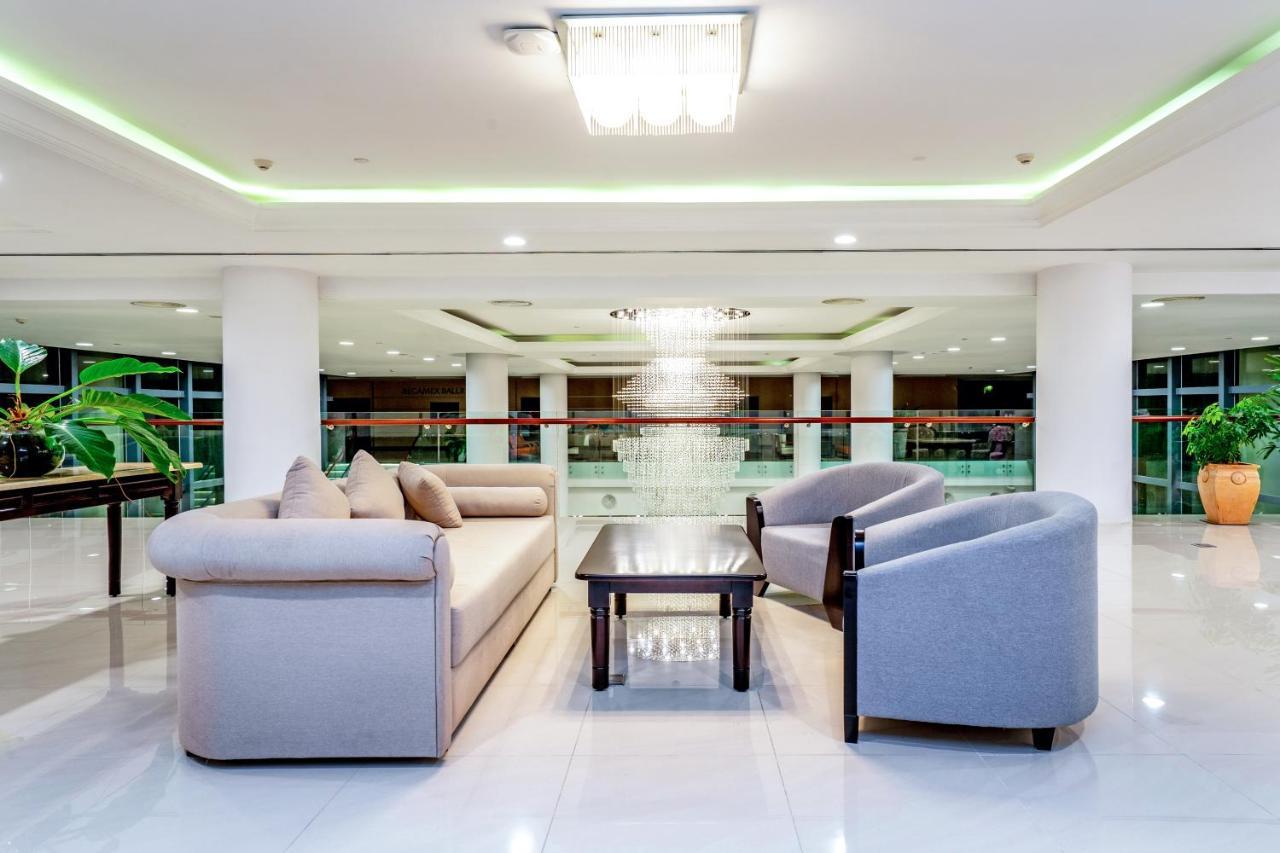 Becamex Hotel New City Thu Dau Mot Экстерьер фото