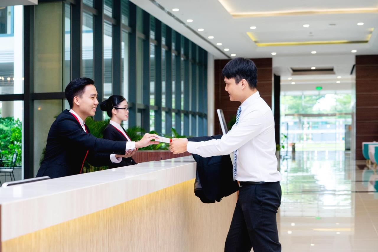 Becamex Hotel New City Thu Dau Mot Экстерьер фото